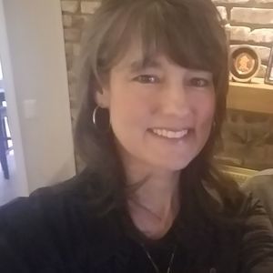 Meet your Posher, Gillian